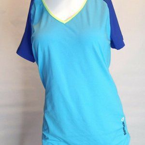 Reebok Women's Play Dry Shirt Top Size Small Blue